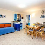 Elizabet Apartament *